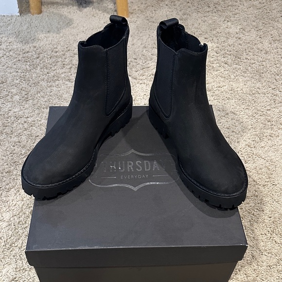 Thursday Boot Company Black Matte Legend Ankle Boots 7.5W - Picture 1 of 4